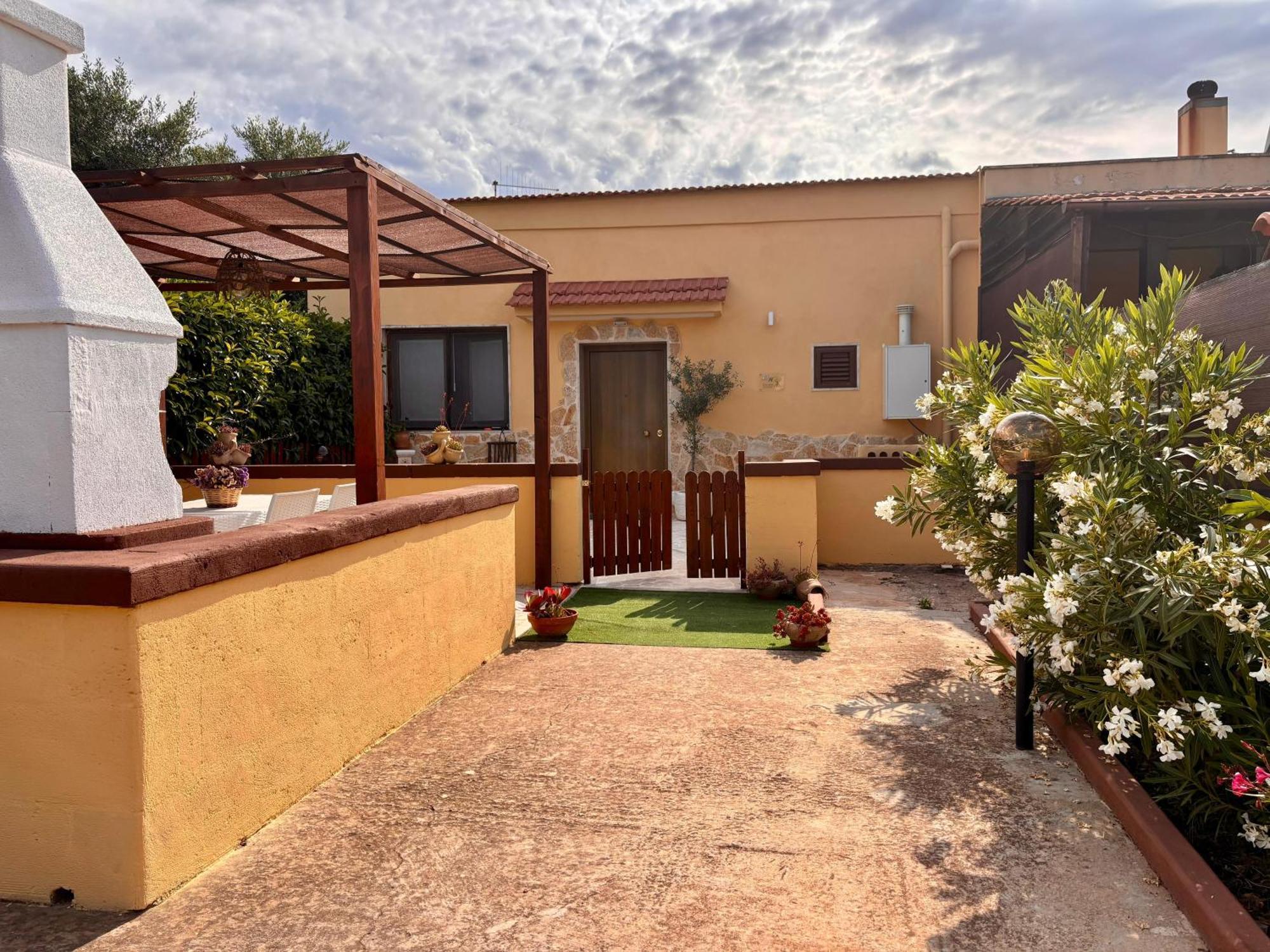 Mariella House Apartment Fasano Exterior photo